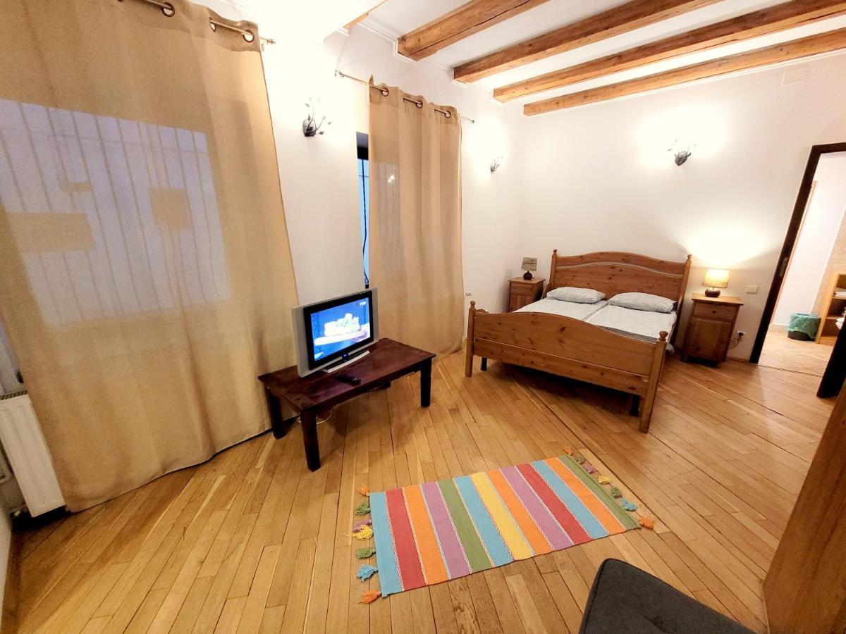 Main Square Apartments & More Brassó Kültér fotó